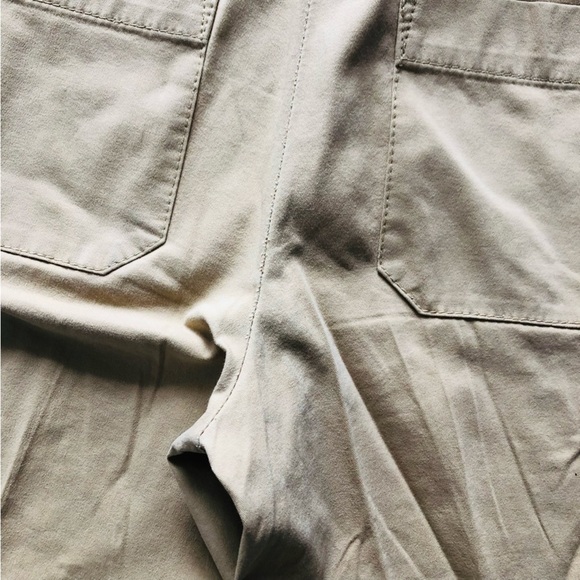 Vintage Theory Wide Leg Capris Pants in Beige - Picture 11 of 12